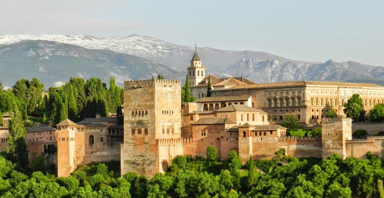 alhambra-967024_1280